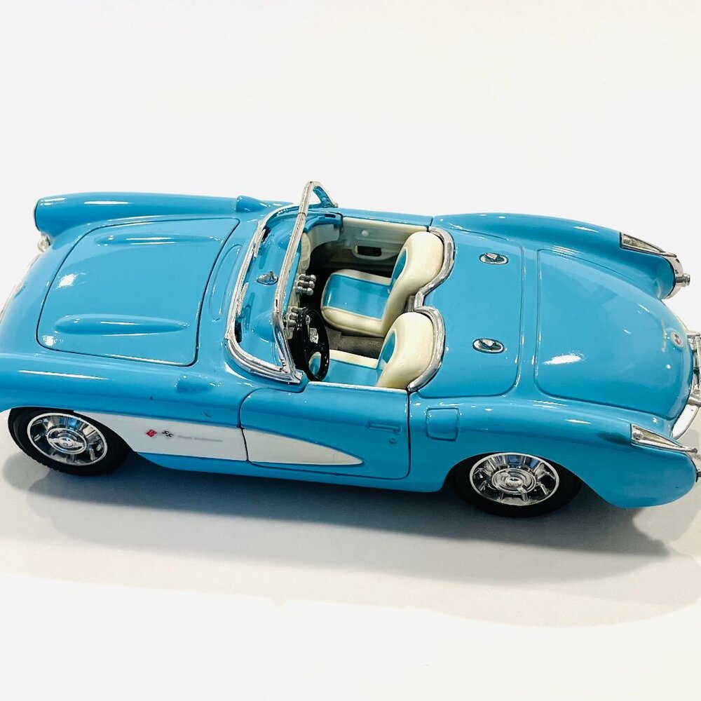 A Turquoise Blue Convertible Chevy Corvette 1957 Cast Iron Model Car